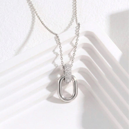 Zyra Oval Pendant